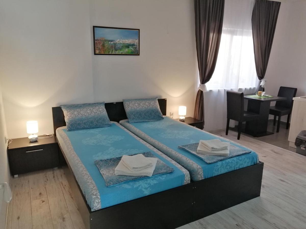 Mitic Apartmani 1 Ниш Экстерьер фото