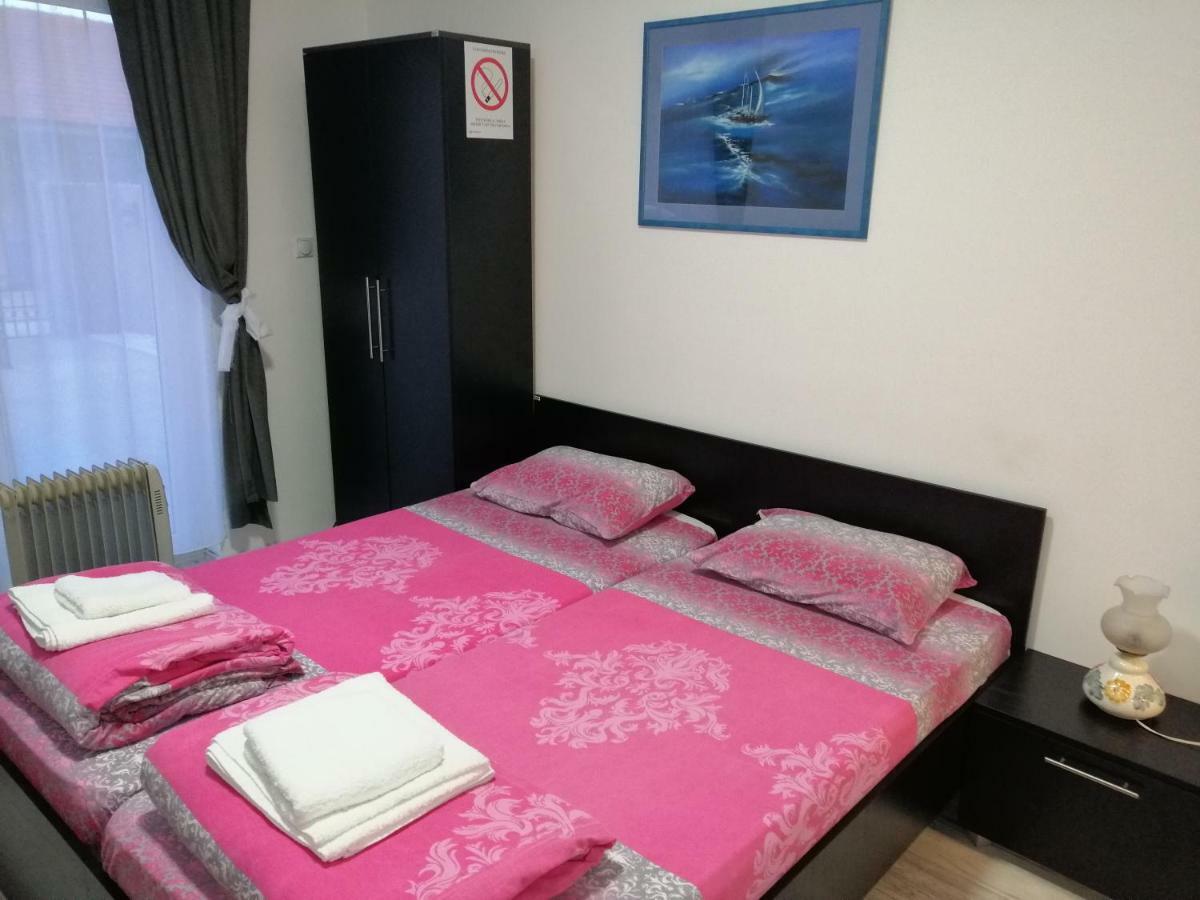 Mitic Apartmani 1 Ниш Экстерьер фото